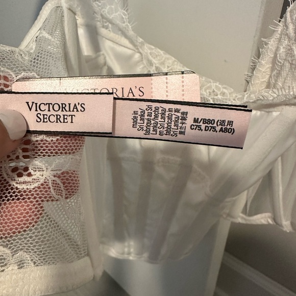 Victoria's Secret Lace Corset Top NWT - Picture 6 of 13